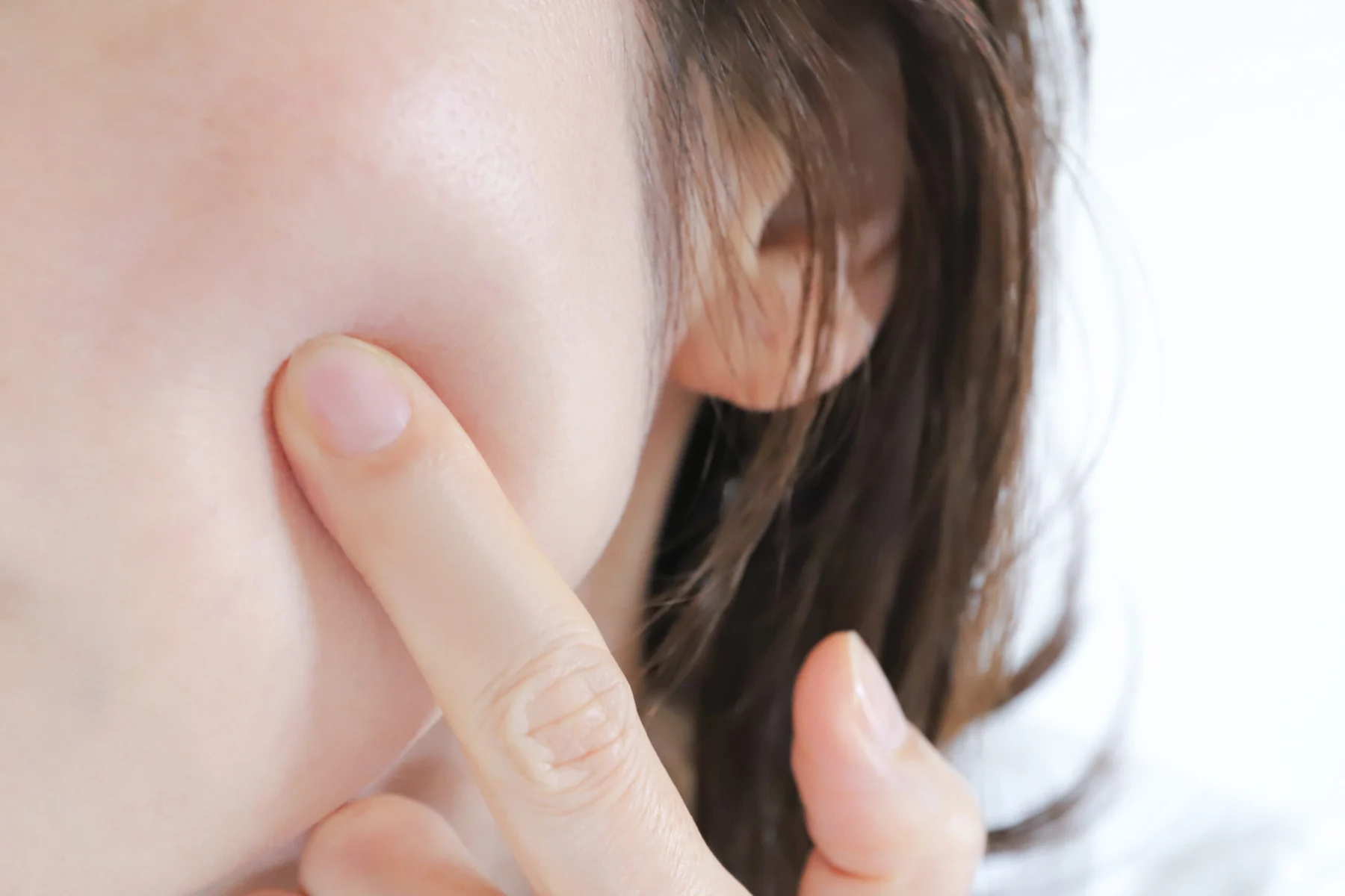 角質層へのうるおい補給と保湿を連想させるスキンケアテクスチャー